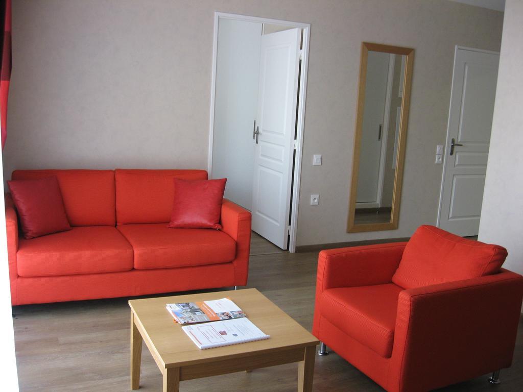 Domitys Le Parc Balsan Aparthotel Châteauroux Exterior foto